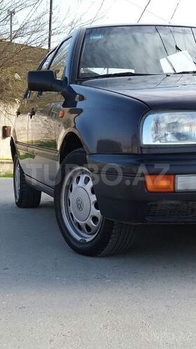 Volkswagen Golf 1995, 217,605 km - 1.8 l - Bakı