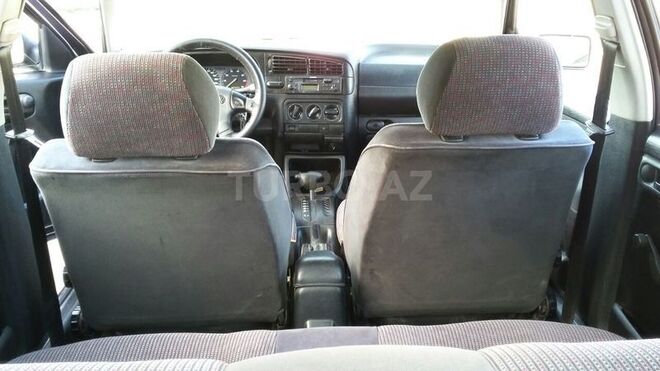 Volkswagen Golf 1995, 217,605 km - 1.8 l - Bakı