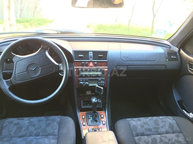 Mercedes C 200 1998, 112,000 km - 2.0 l - Bakı
