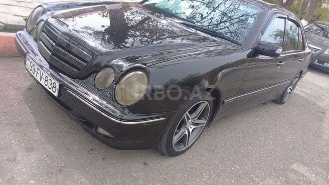 Mercedes E 220 2000, 200,000 km - 2.2 l - Naxçıvan