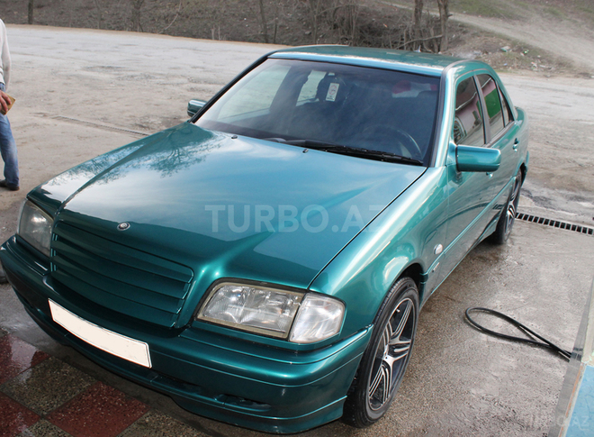 Mercedes C 200 1997, 223,000 km - 2.0 л - Sumqayıt