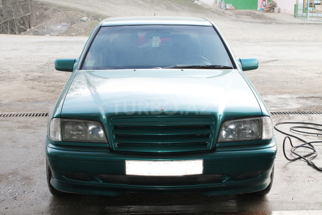 Mercedes C 200 1997, 223,000 km - 2.0 л - Sumqayıt