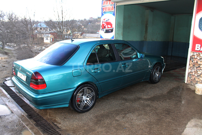 Mercedes C 200 1997, 223,000 km - 2.0 л - Sumqayıt