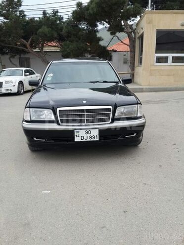 Mercedes C 230 1997, 240,000 km - 2.3 l - Bakı