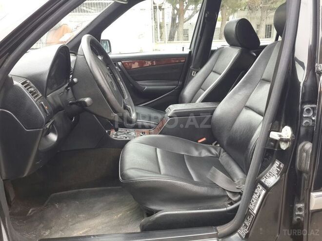 Mercedes C 230 1997, 240,000 km - 2.3 l - Bakı