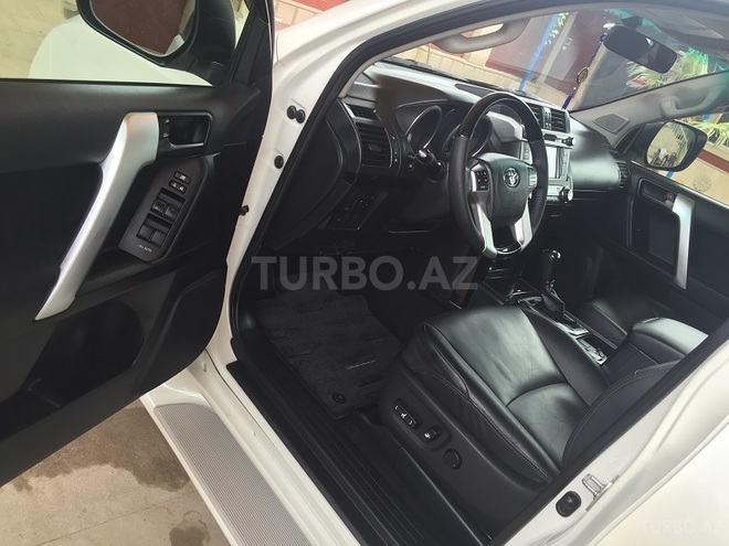 Toyota Prado 2014, 42,672 km - 2.7 l - Bakı