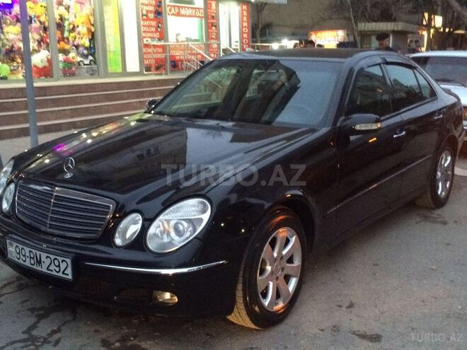 Mercedes E 270 2003, 212,358 km - 2.7 л - Bakı