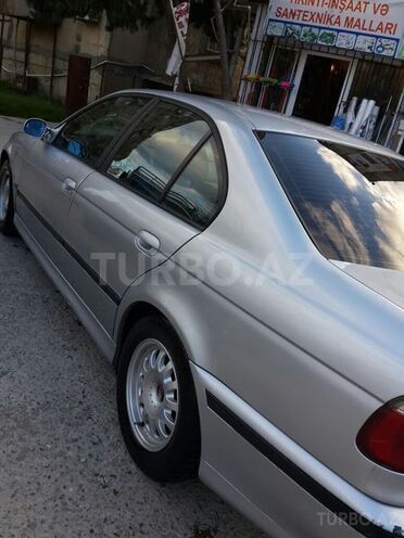 BMW 528 1998, 350,000 km - 2.8 l - Bakı