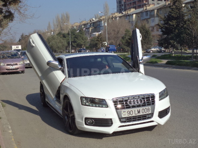 Audi S5 2010, 30,000 km - 4.2 l - Bakı