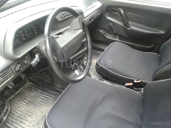 LADA (VAZ) 2115 2001, 236,000 km - 1.6 l - Bakı