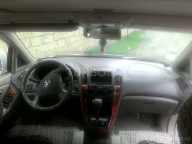 Lexus RX 300 2000, 140,000 km - 3.0 l - Quba