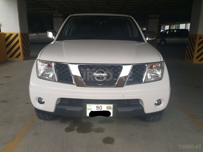 Nissan Navara 2013, 40,000 km - 2.5 l - Bakı