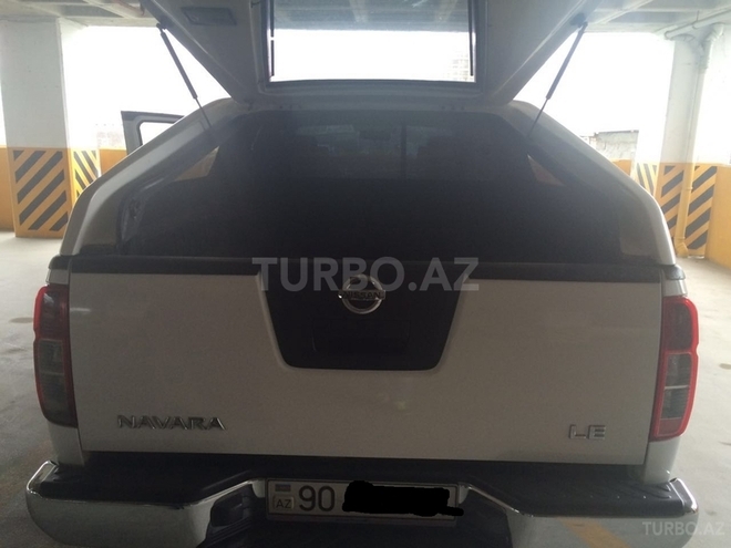 Nissan Navara 2013, 40,000 km - 2.5 l - Bakı