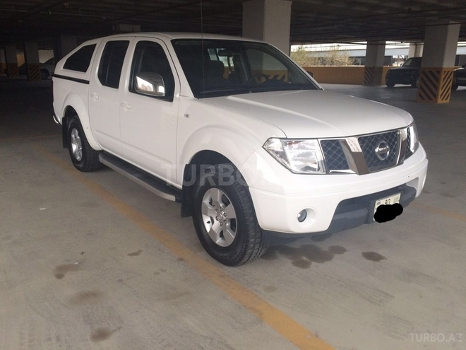 Nissan Navara 2013, 40,000 km - 2.5 l - Bakı