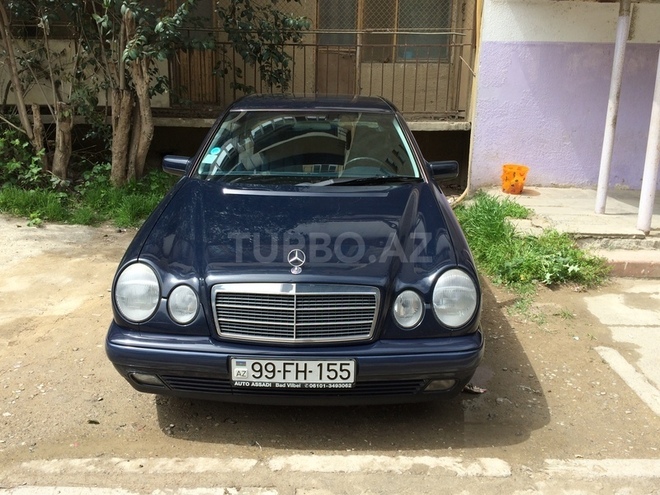 Mercedes E 200 1998, 300,000 km - 2.0 l - Bakı