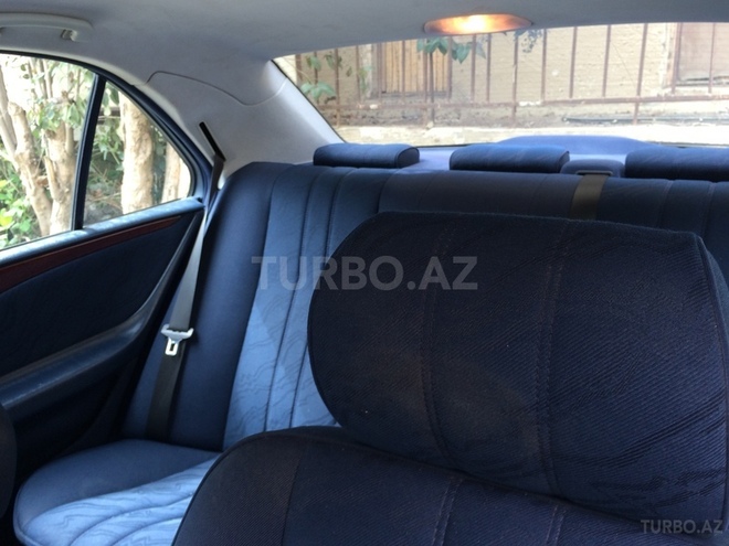 Mercedes E 200 1998, 300,000 km - 2.0 l - Bakı