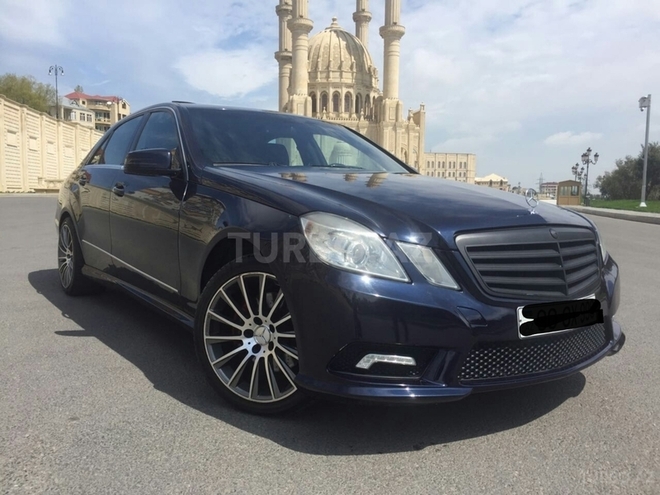 Mercedes E 350 2009, 94,500 km - 3.5 l - Bakı