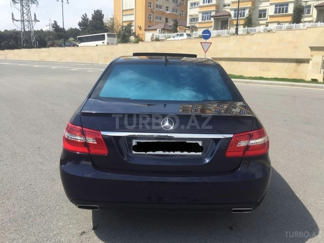 Mercedes E 350 2009, 94,500 km - 3.5 l - Bakı