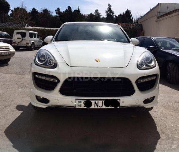 Porsche Cayenne 2012, 67,000 km - 4.8 l - Bakı