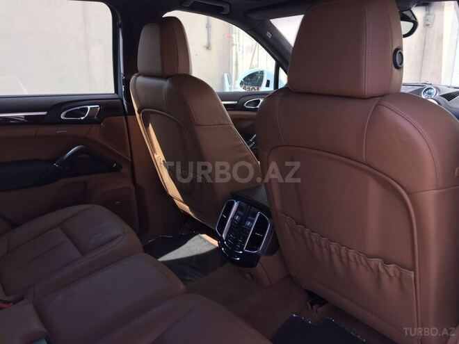Porsche Cayenne 2012, 67,000 km - 4.8 l - Bakı