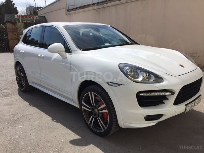 Porsche Cayenne 2012, 67,000 km - 4.8 l - Bakı