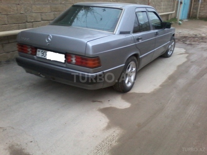 Mercedes 200 1990, 274,000 km - 2.0 л - Bakı