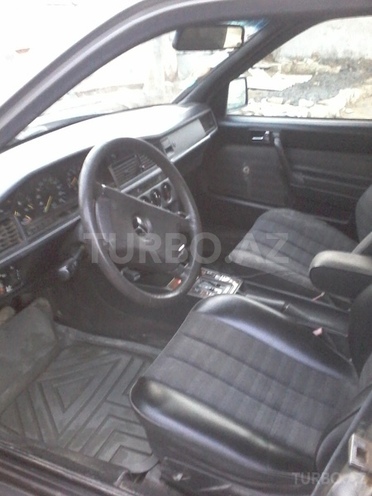 Mercedes 200 1990, 274,000 km - 2.0 л - Bakı