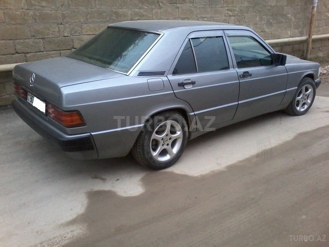 Mercedes 200 1990, 274,000 km - 2.0 л - Bakı