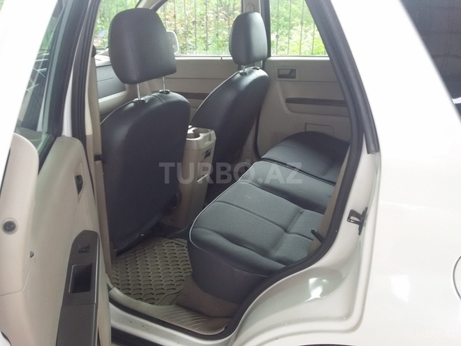 Ford Escape 2008, 173,000 km - 2.3 l - Goranboy