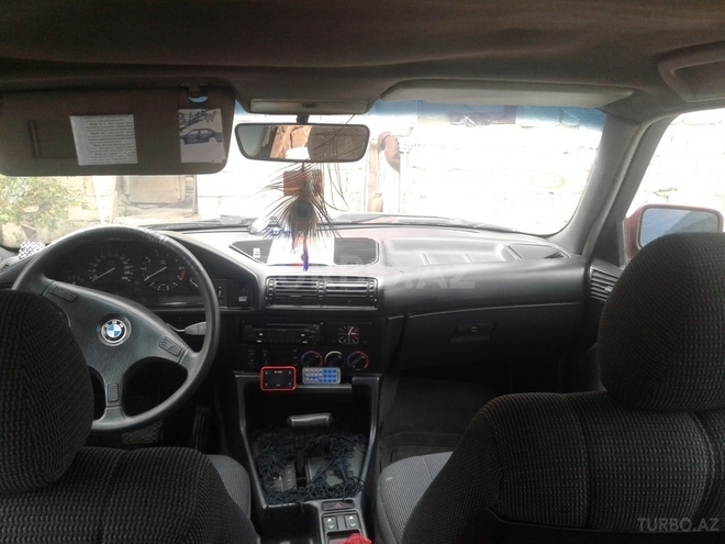 BMW 520 1991, 280,000 km - 2.0 л - Bakı