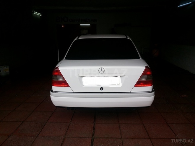 Mercedes C 180 1994, 2,600,000 km - 1.8 l - Bakı