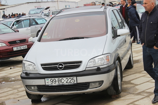 Opel Zafira 2001, 240,000 km - 1.8 л - Bakı