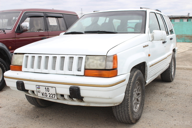 Jeep Grand Cherokee 1994, 300,000 km - 3.0 l - Bakı