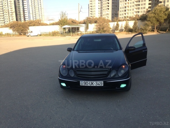 Mercedes E 240 2005, 140,000 km - 2.6 l - Bakı
