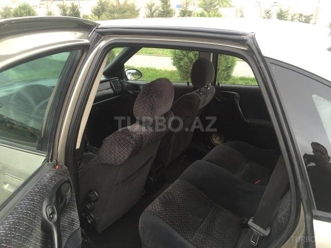 Opel Vectra 1995, 315,000 km - 2.0 l - Bakı