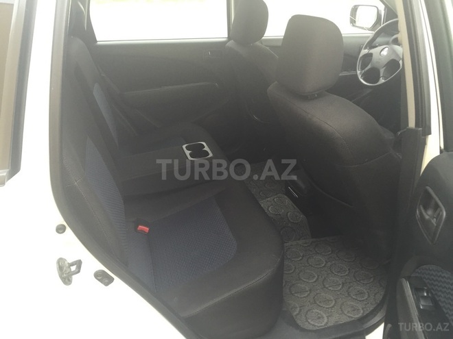 Mitsubishi Airtrek 2003, 180,000 km - 2.0 l - Bakı