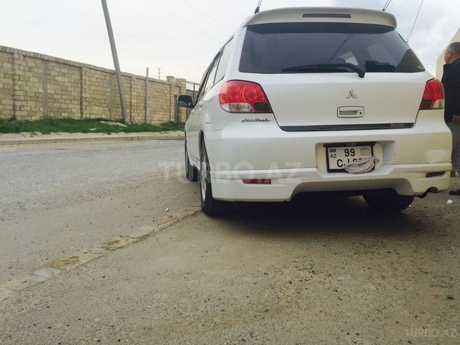 Mitsubishi Airtrek 2003, 180,000 km - 2.0 l - Bakı