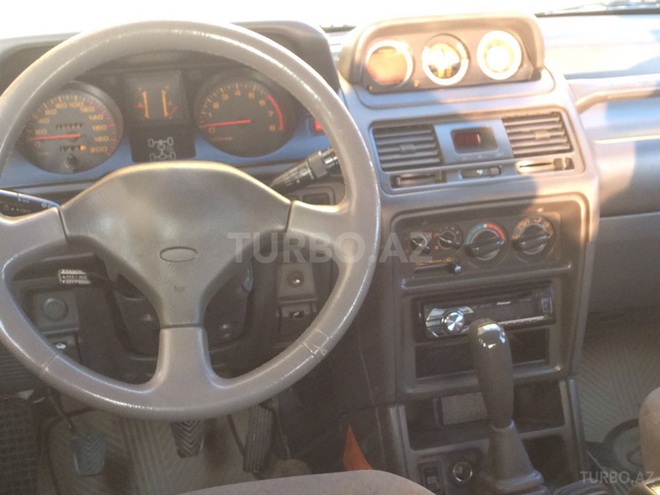Mitsubishi Pajero 1995, 197,100 km - 3.0 л - Bakı