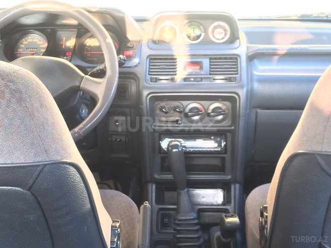 Mitsubishi Pajero 1995, 197,100 km - 3.0 л - Bakı