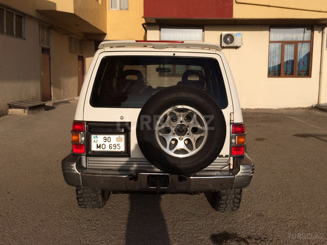 Mitsubishi Pajero 1995, 197,100 km - 3.0 л - Bakı