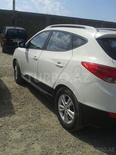 Hyundai ix35 2011, 97,000 km - 0.2 l - Bakı