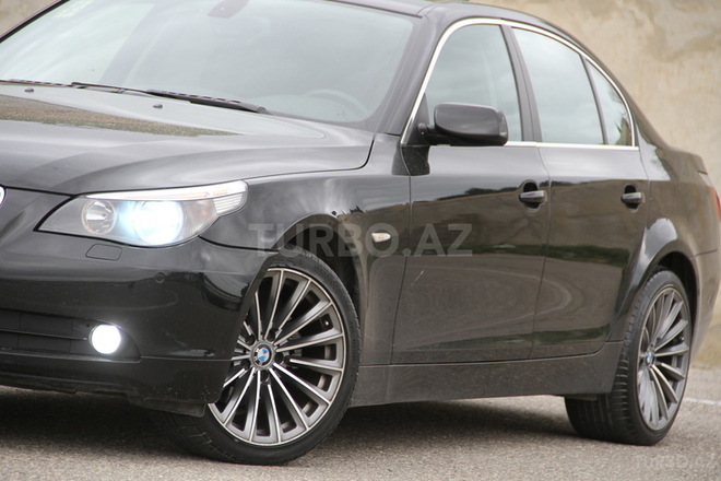 BMW 525 2005, 230,000 km - 2.5 l - Bakı
