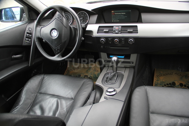 BMW 525 2005, 230,000 km - 2.5 l - Bakı