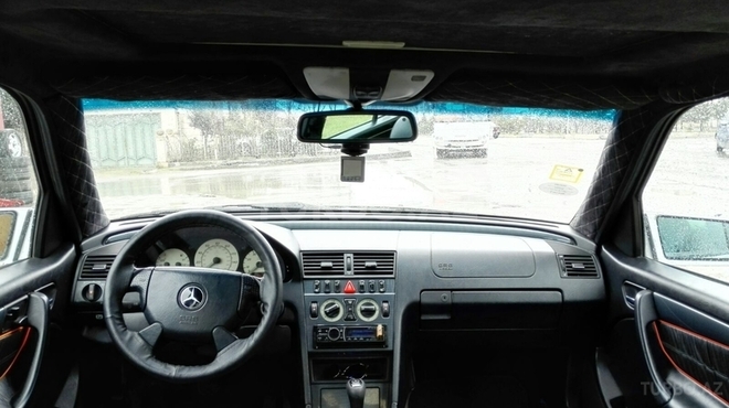 Mercedes C 230 1998, 189,200 km - 2.3 л - Bakı