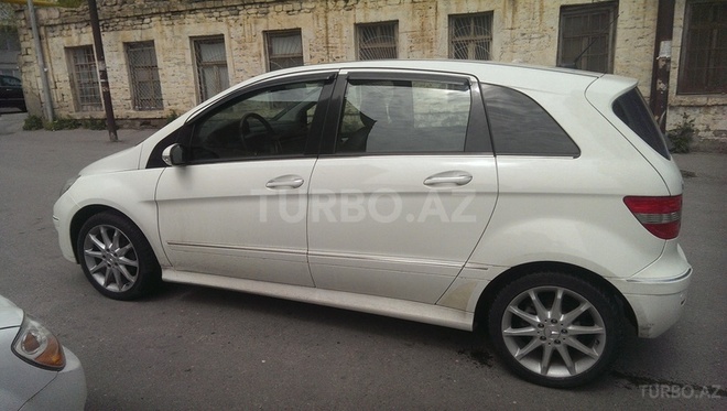 Mercedes B 170 2007, 67,000 km - 1.7 l - Bakı
