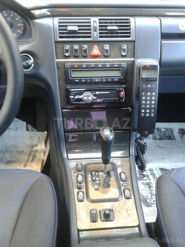 Mercedes E 240 2000, 217,000 km - 2.4 l - Bakı