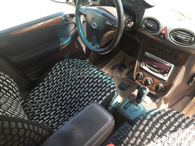Mercedes A 160 2002, 98,000 km - 1.6 л - Sumqayıt