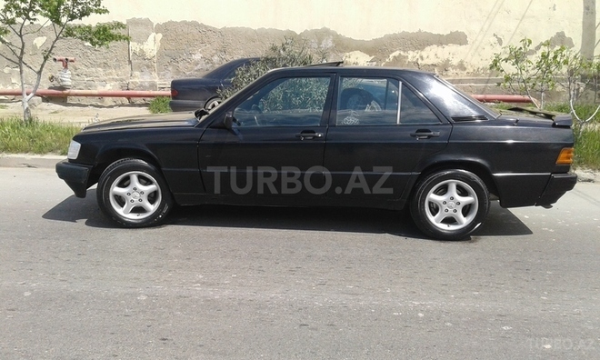 Mercedes 190 1990, 330,000 km - 2.0 l - Bakı