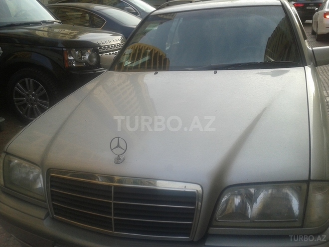 Mercedes C 200 1997, 300,000 km - 2.0 л - Bakı