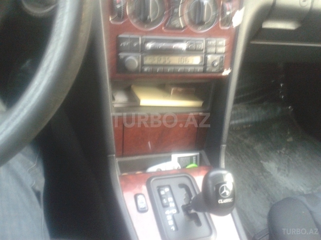 Mercedes C 200 1997, 300,000 km - 2.0 л - Bakı